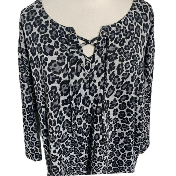 Ruby Rd. Black and Gray Leopard Print Tunic - Picture 5 of 6